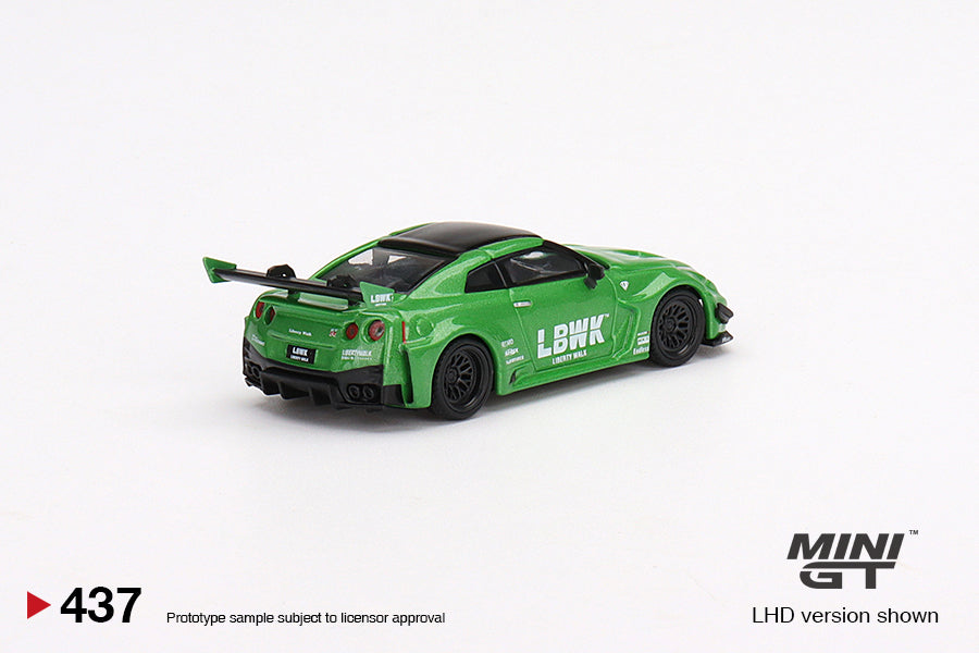 MINI GT 1/64 #437 LB-Silhouette WORKS GT NISSAN 35GT-RR Ver.2 Apple Green