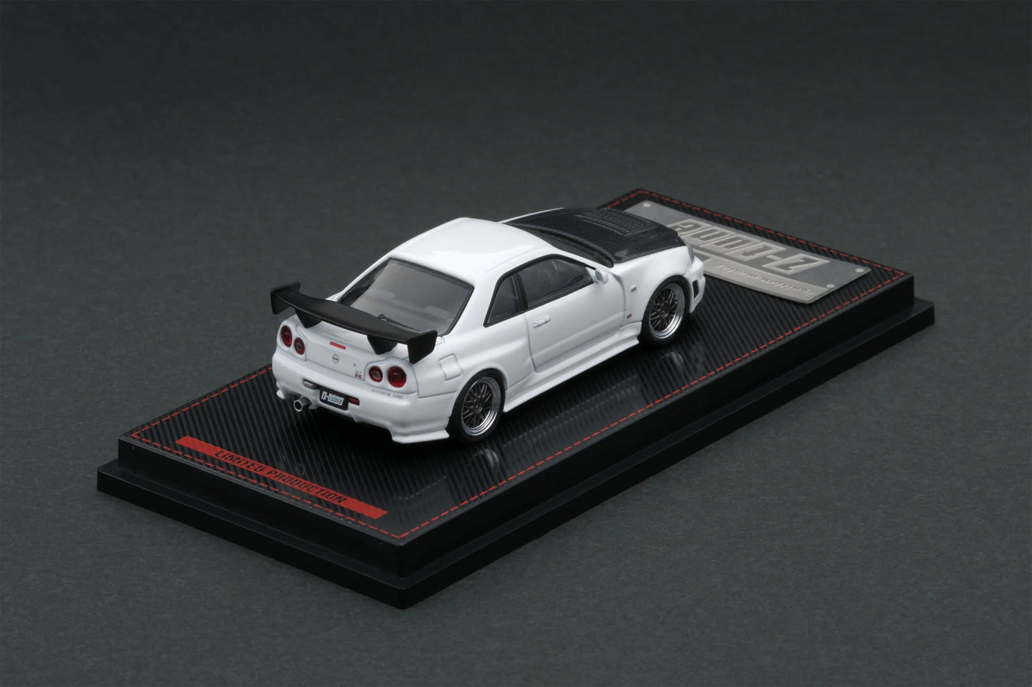 IGNITION MODEL 1/64 IG 1868 Nissan Skyline Nismo R34 GT-R Z-tune White