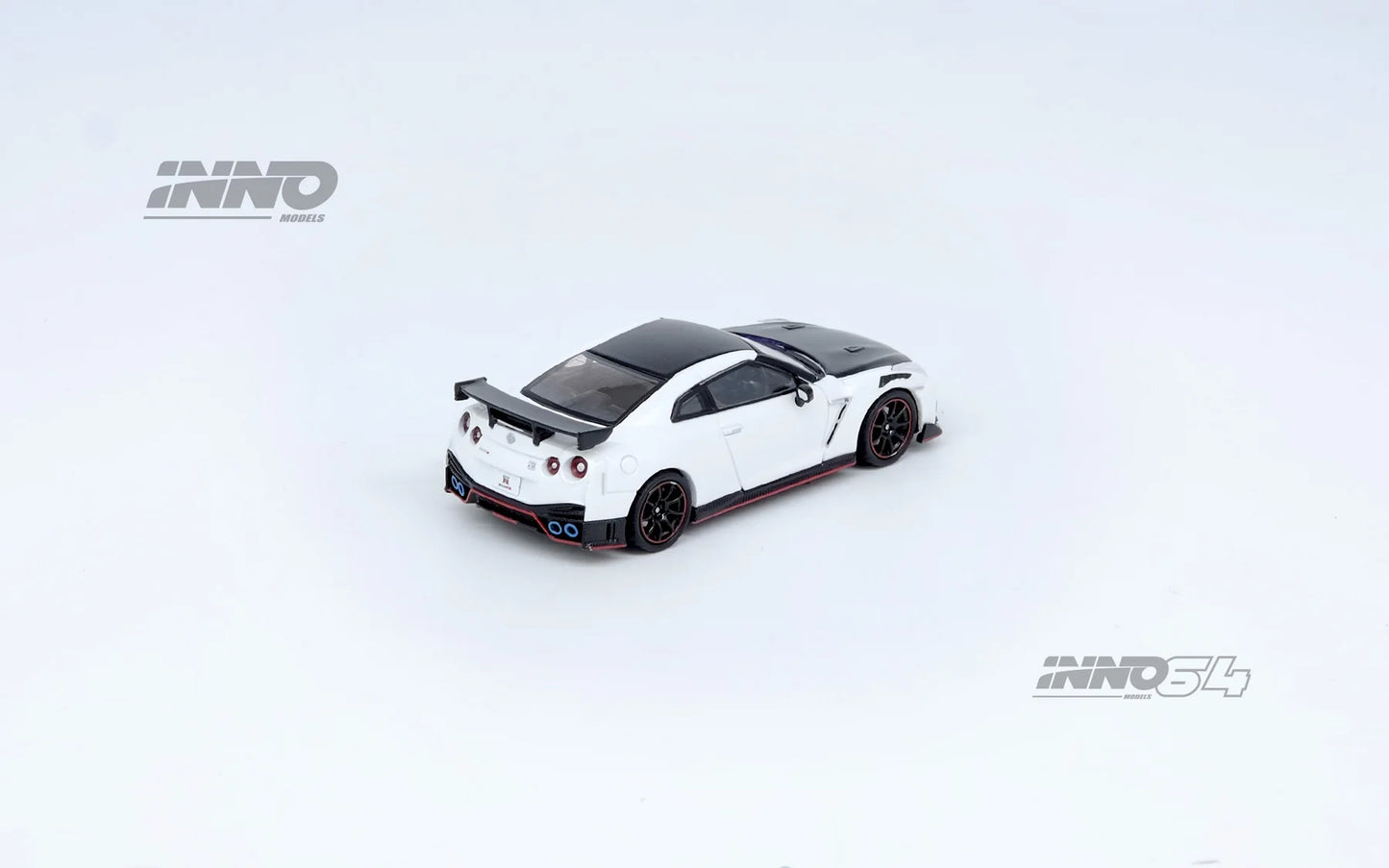 INNO 64 1/64 NISSAN GT-R (R35) NISMO White