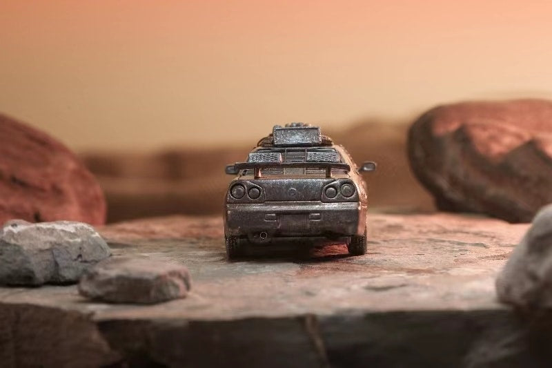 STANCE HUNTERS 1/64 NISSAN GT-R R34 MAD MAX EDITION