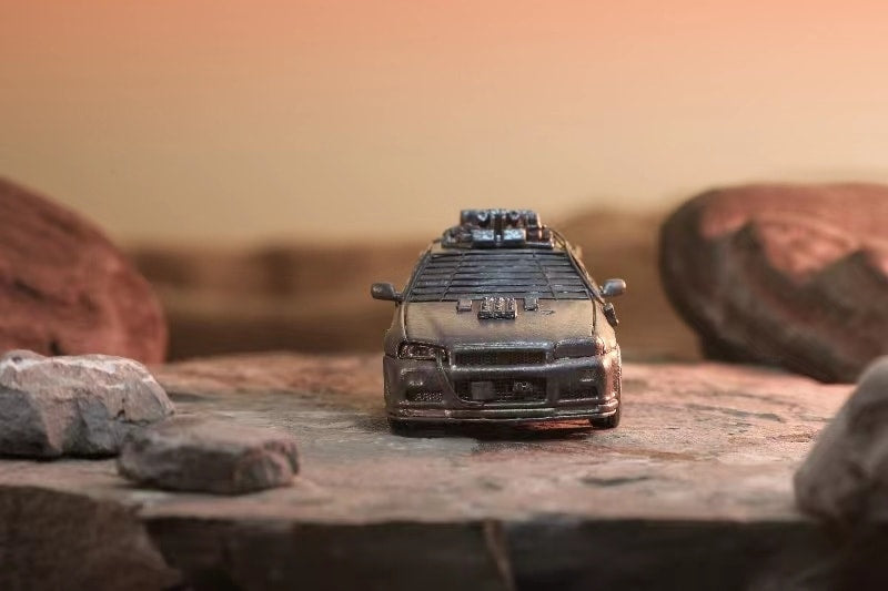 STANCE HUNTERS 1/64 NISSAN GT-R R34 MAD MAX EDITION