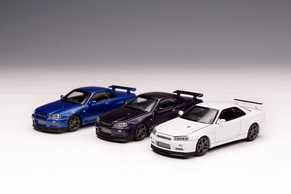 MOTORHELIX 1/64 NISSAN SKYLINE GT-R R34 V Spec II