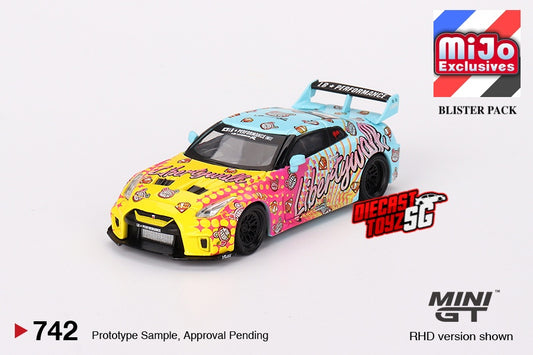 MINI GT #742 1/64 LB-Silhouette WORKS GT NISSAN 35GT-RR Ver.1 LBWK KUMA ( RHD ) - BLISTER PACK