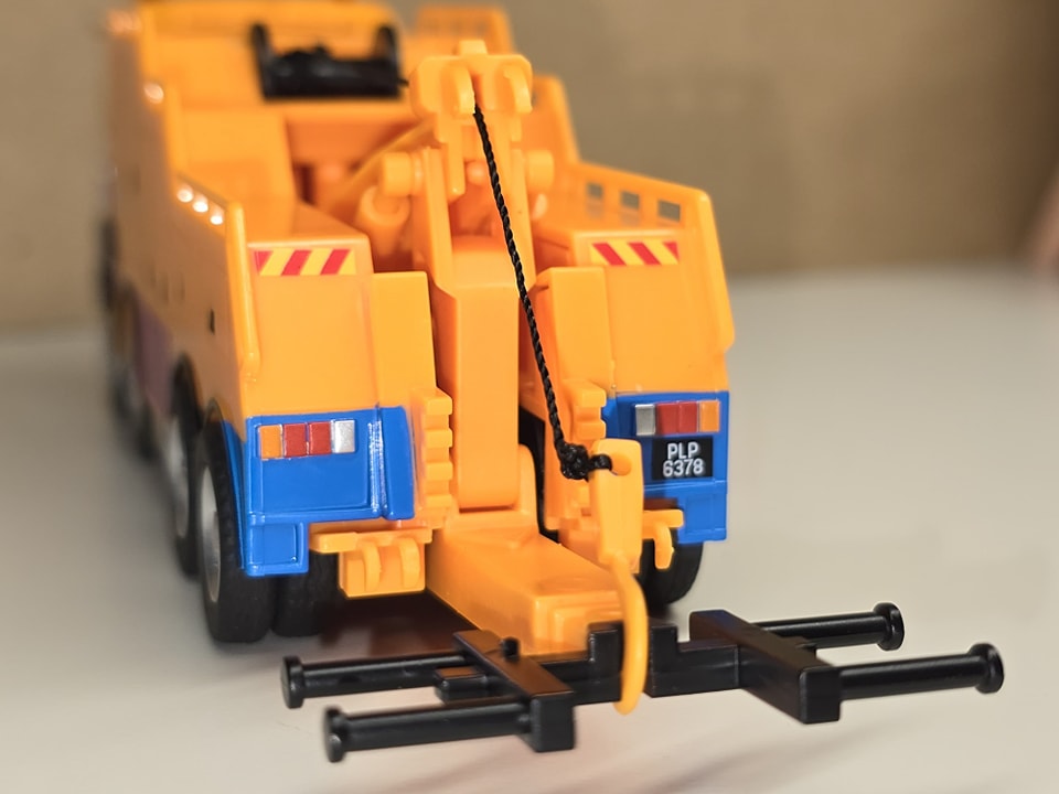 SG_BC_BUS 1/64 Malaysia MAN Heavy vehicle Tow Truck Yellow