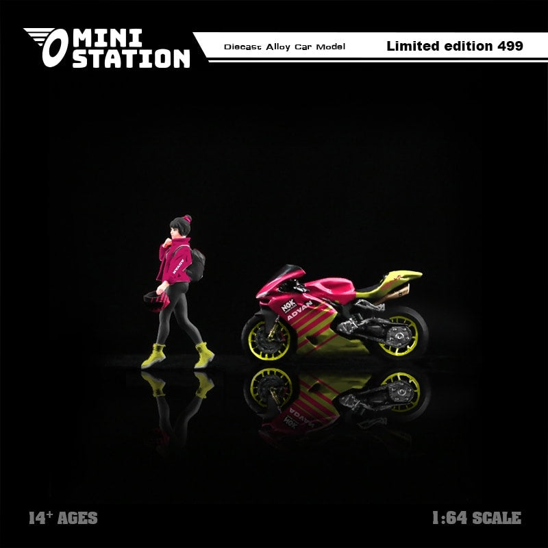 Mini Station 1/64 Yellow/Pink Color Motor + Figurine