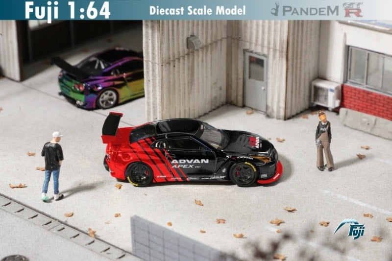 Fuji 1/64 Pandem Rocket Bunny Nissan GT-R R35 Black Advan Livery