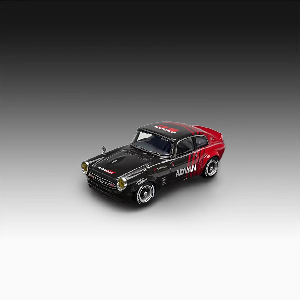 Mortal 1/64 Honda S800 Advan