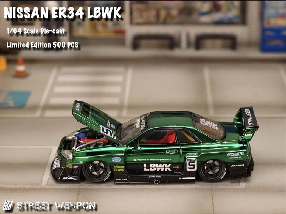 Street Weapon 1/64 Nissan Skyline GT-R R34 LB, Super Silhouette ER34 Green Chrome