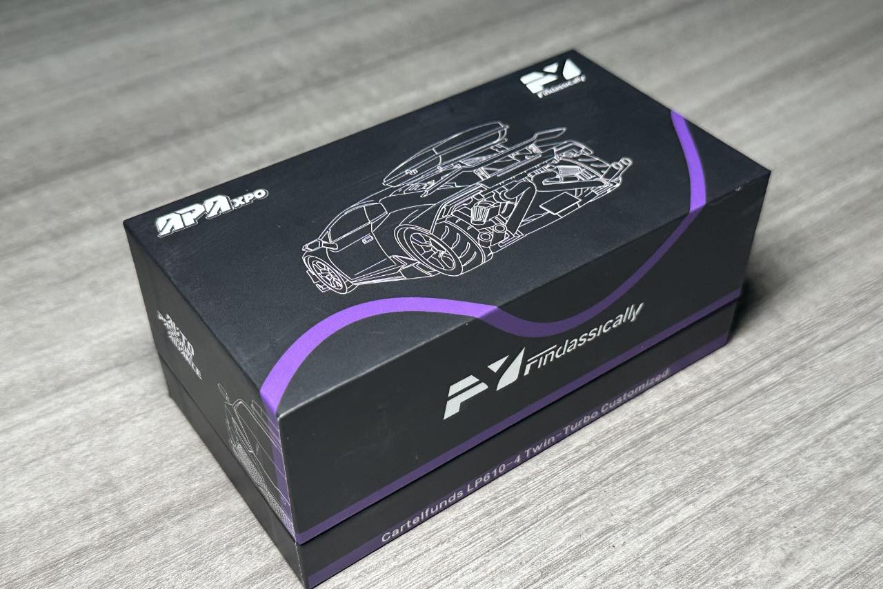 Findclassically Foshan Limited Edition 1/64 Cartelfunds LP610-4 Twin-Turbo Diecast Model Chameleon