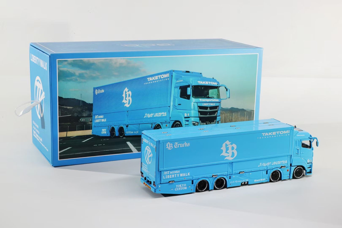 * PRE ORDER * GCD 1/64 Diecast Model LBWK Mitsubishi LB-Trucks Fuso Super Great 2025 Shanghai China Toy Epo Exclusive Baby Blue(576)