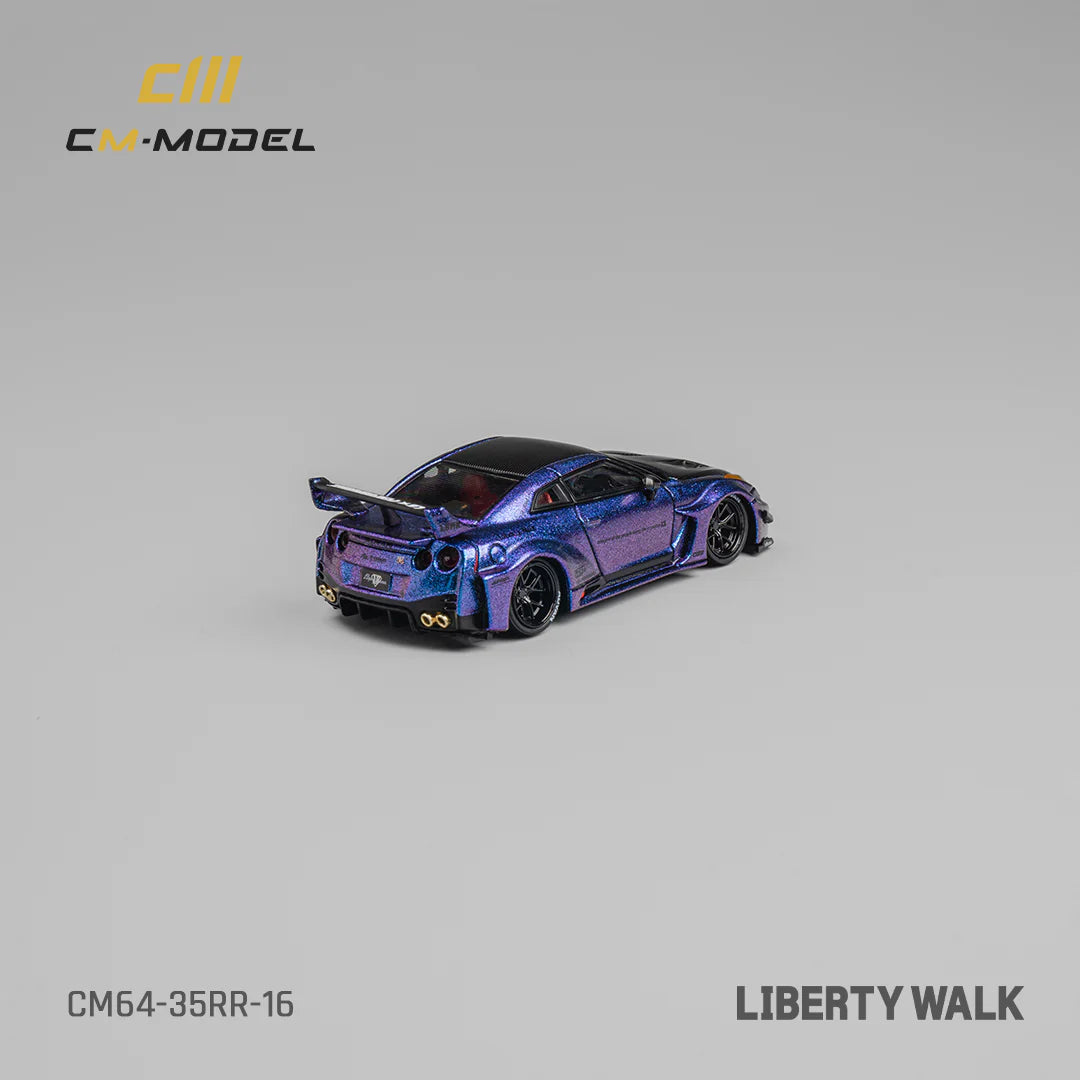 CM Model 1/64 Nissan LBWK 35GT-RR Chameleon with Carbon CM64-35RR-16