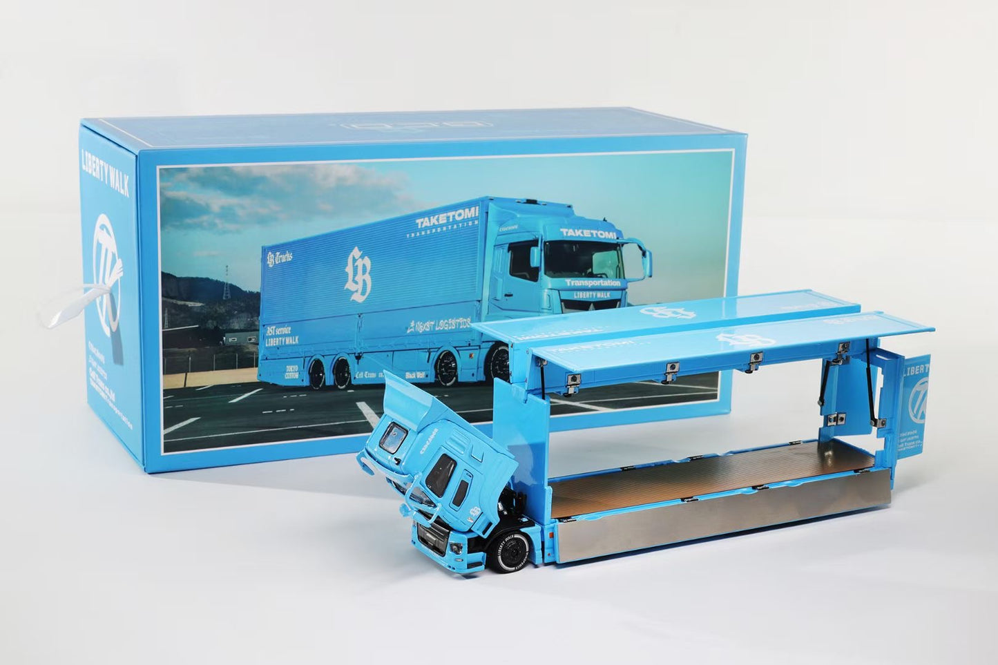 * PRE ORDER * GCD 1/64 Diecast Model LBWK Mitsubishi LB-Trucks Fuso Super Great 2025 Shanghai China Toy Epo Exclusive Baby Blue(576)