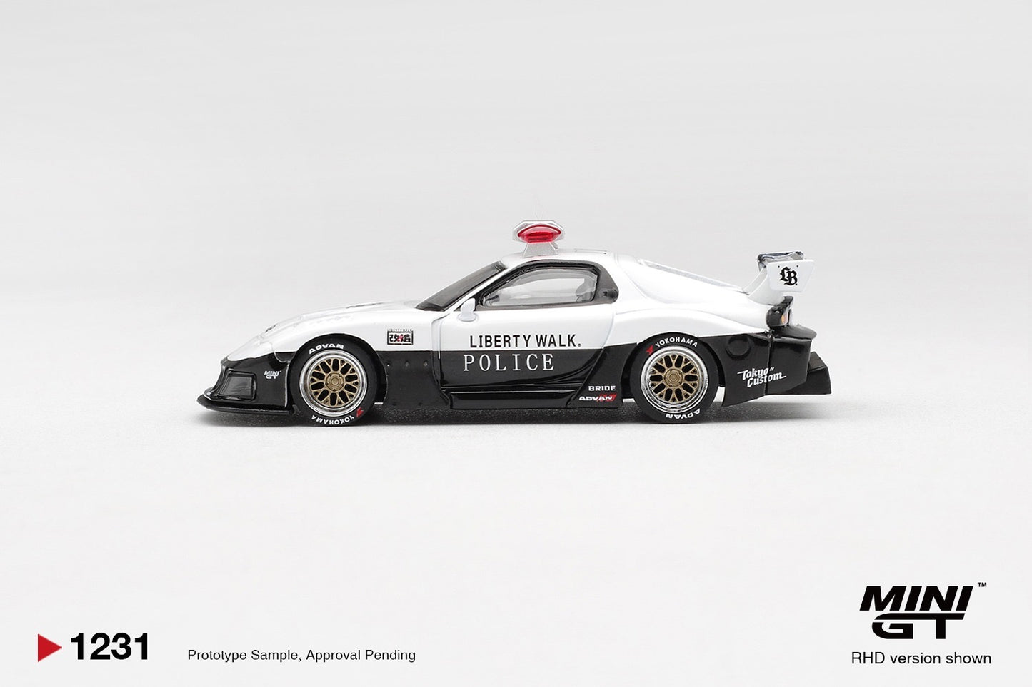 * PRE ORDER * MINI GT #1231 1/64 MAZDA RX-7 LB-Super Silhouette Police (RHD)