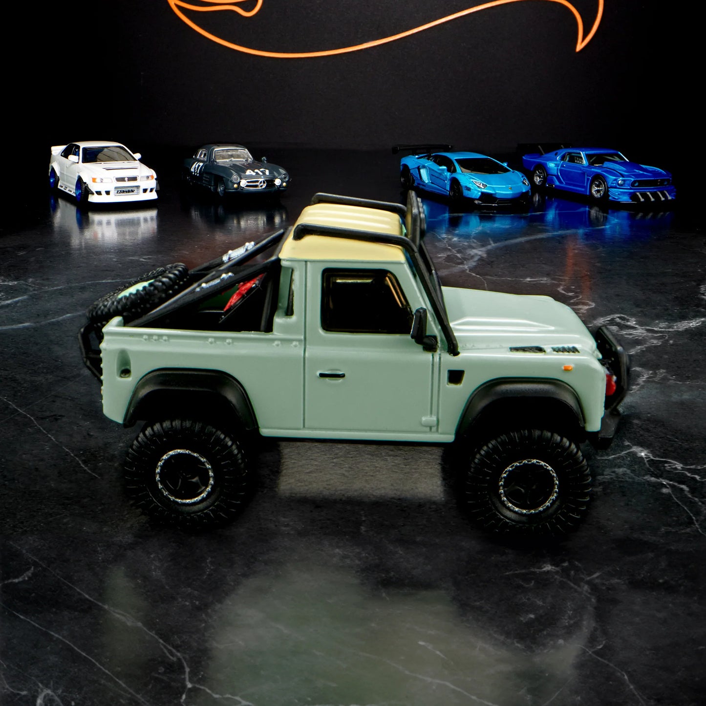 Hot Wheels HWC Elite 64 Series Land Rover Defender 90 Pickup