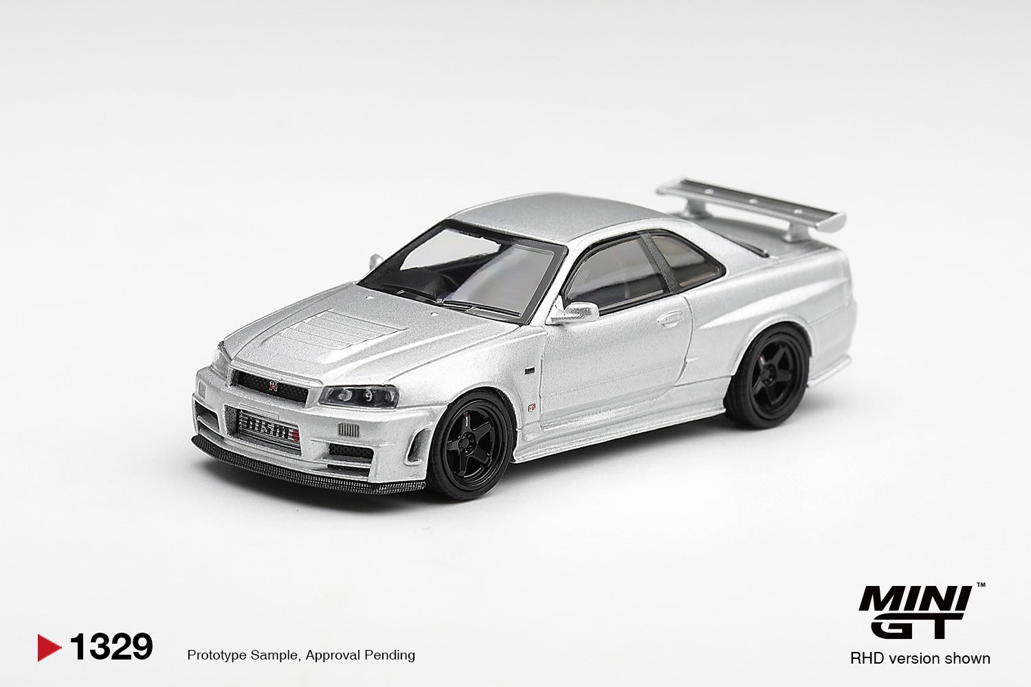 PRE ORDER * MINI GT #1329 1/64 Nissan NISMO R34GT-R Z-tune Z-Tune