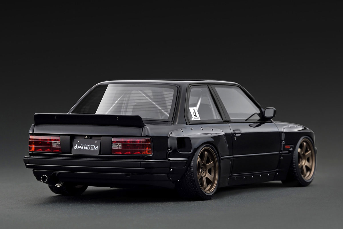 IGNITION MODEL 1/18 IG3718 PANDEM E30 BLACK WITH TE37