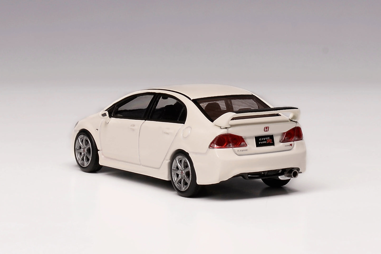 MOTORHELIX 1/64 Senior Series Honda Civic Type R (FD2)