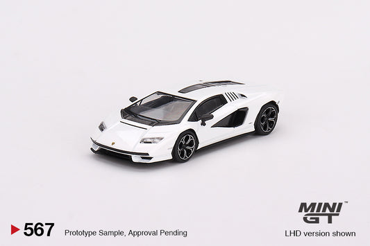 MINI GT #567 1/64 Lamborghini Countach LPI 800-4  Bianco Siderale LHD
