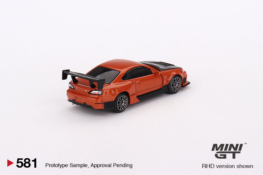 MINI GT #581 1/64 Nissan Silvia S15 D-MAX Metallic Orange ( RHD )