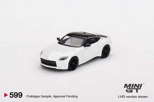 MINI GT #599 Nissan Z Performance 2023 Everest White (LHD)