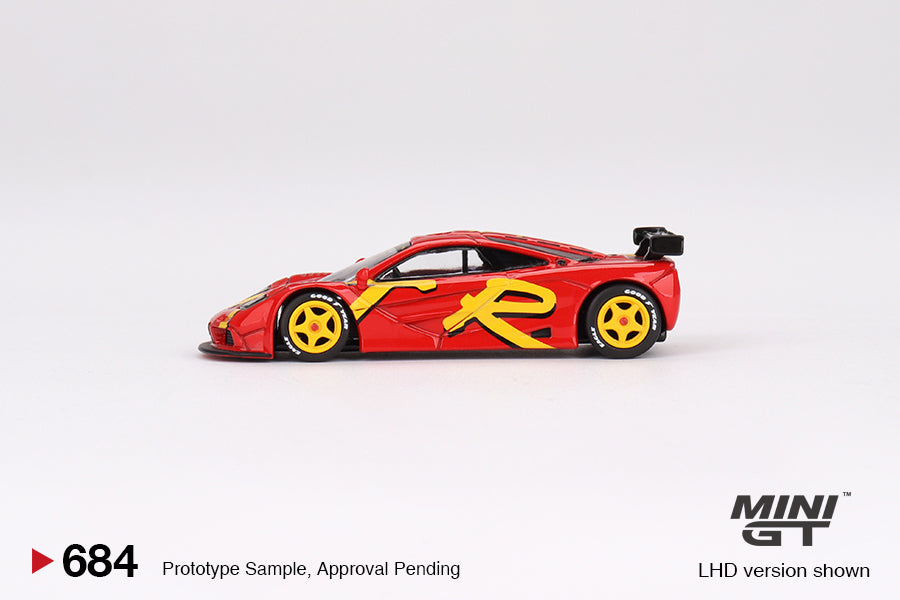 * PRE ORDER * MINI GT #684 1/64 McLaren F1 GTR 1996 Presentation (LHD)
