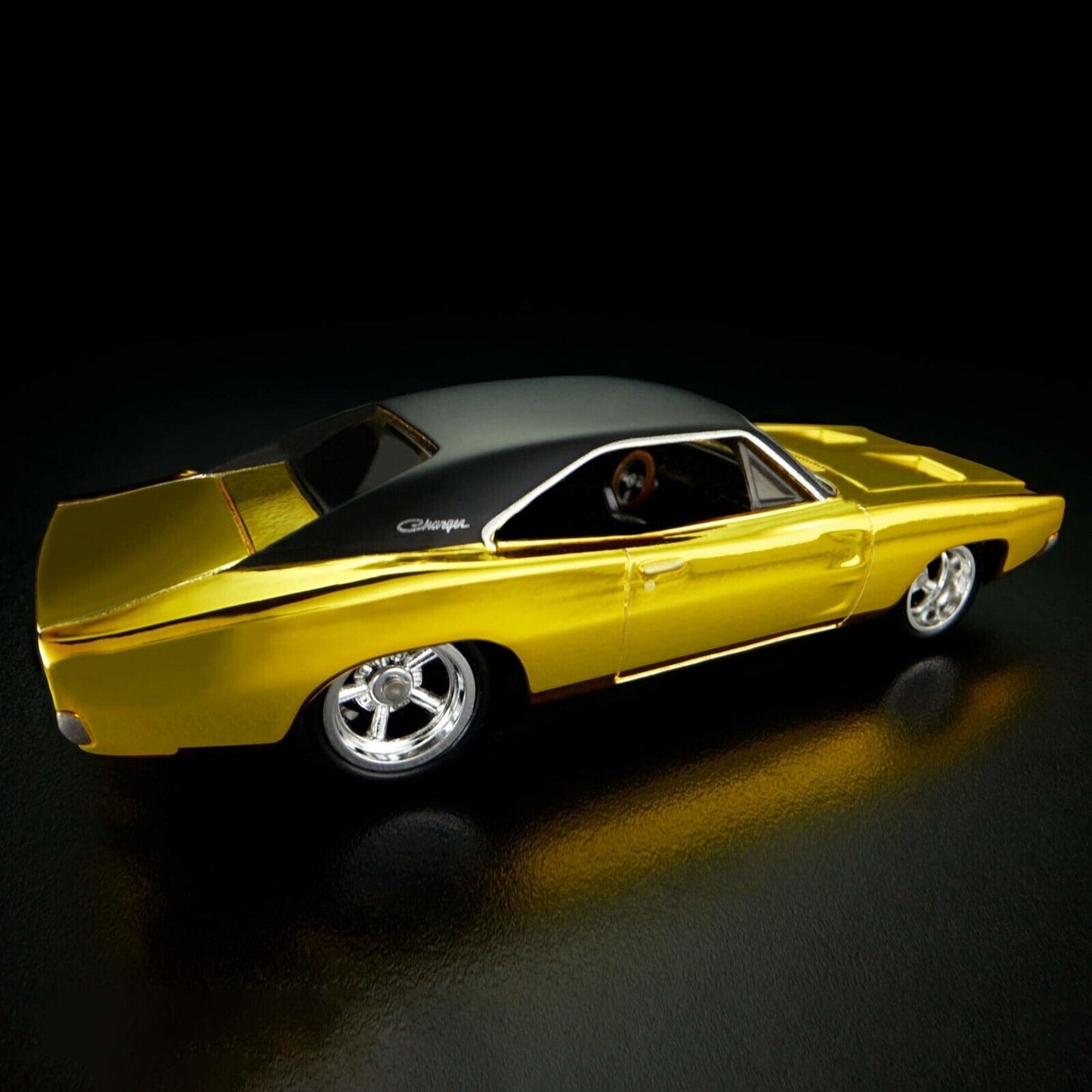 Hot Wheels Collectors RLC Exclusive 1969 Dodge Charger R/T GOLD