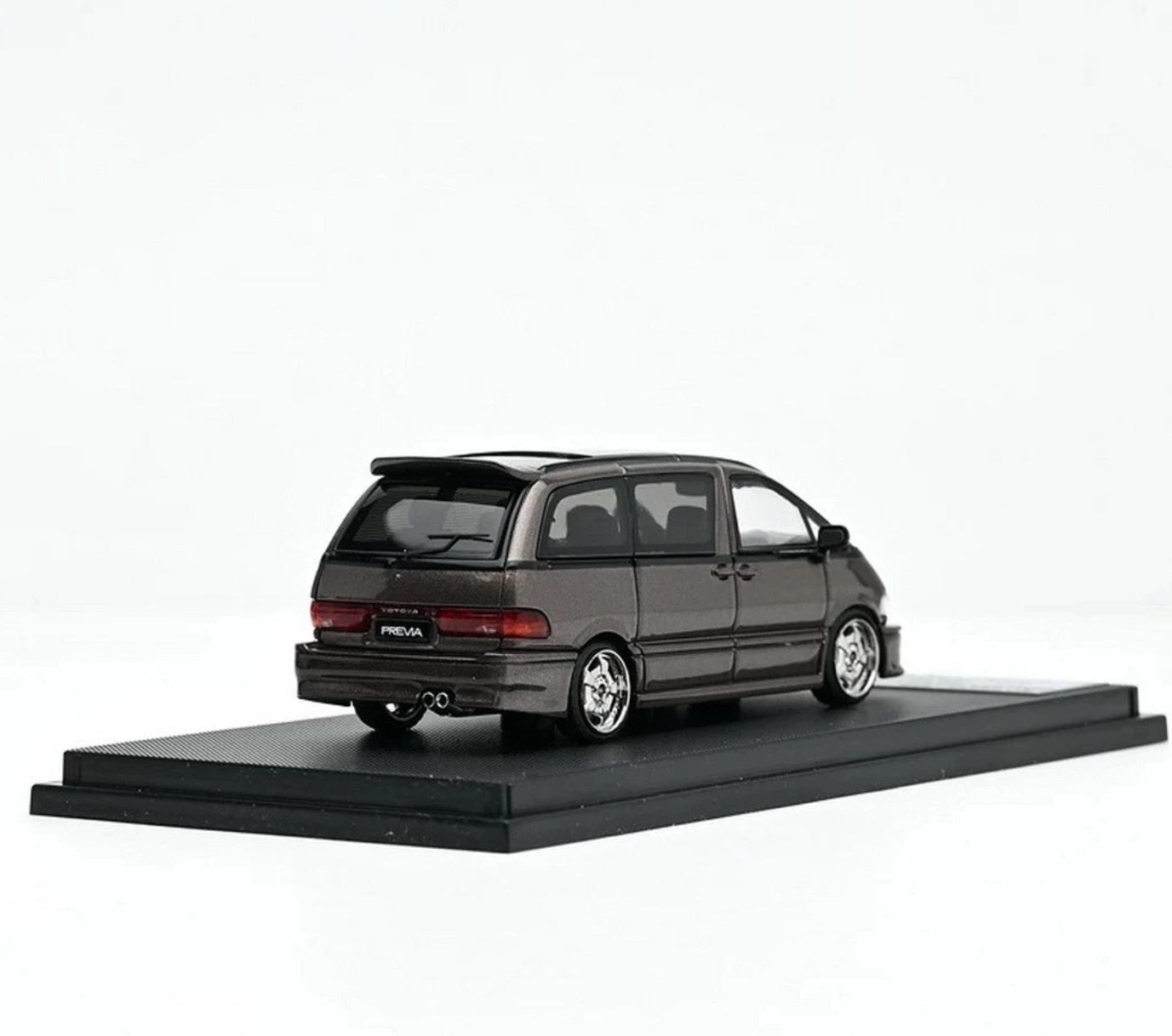 MORTAL 1/64 PREVIA MPV DIECAST MOCHA BROWN
