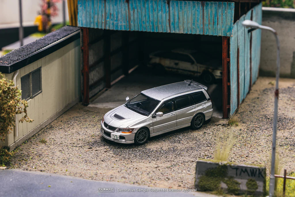 Tarmac Works 1/64 Mitsubishi Lancer Evolution Wagon Silver - ROAD64