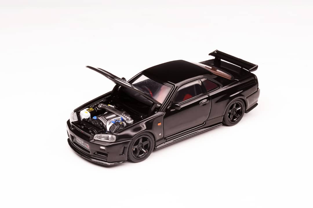 MOTORHELIX 1/64 NISSAN SKYLINE GT-R R34 V Spec II BLACK PEARL