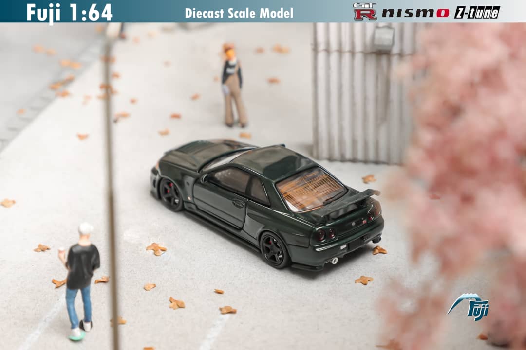Fuji 1/64 Nissan Skyline GT-R R34 Z-Tune CRS Dark Green