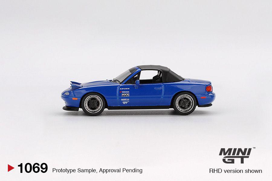 * PRE ORDER * MINI GT #1069 1/64 Mazda Miata MX-5 (NA) Tuned Version Dark Blue (RHD)