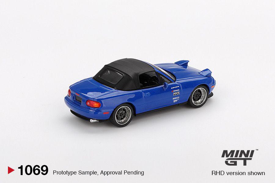 * PRE ORDER * MINI GT #1069 1/64 Mazda Miata MX-5 (NA) Tuned Version Dark Blue (RHD)