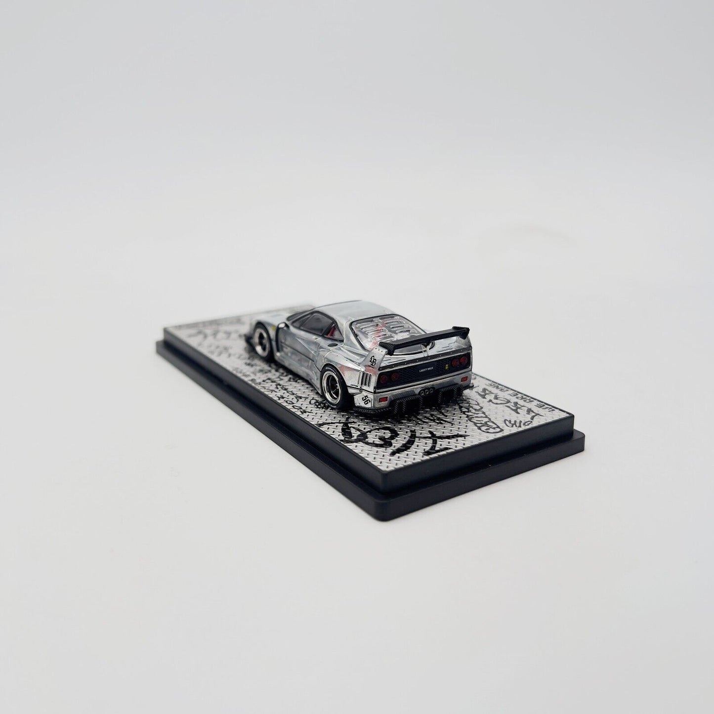 INNO 64 1/64 LBWK F40 HONG KONG TOY SALON 2023 SPECIAL EDITION ** CHASE **