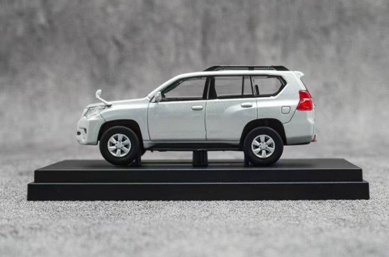EBBRO 1/64 TOYOTA PRADO SILVERY