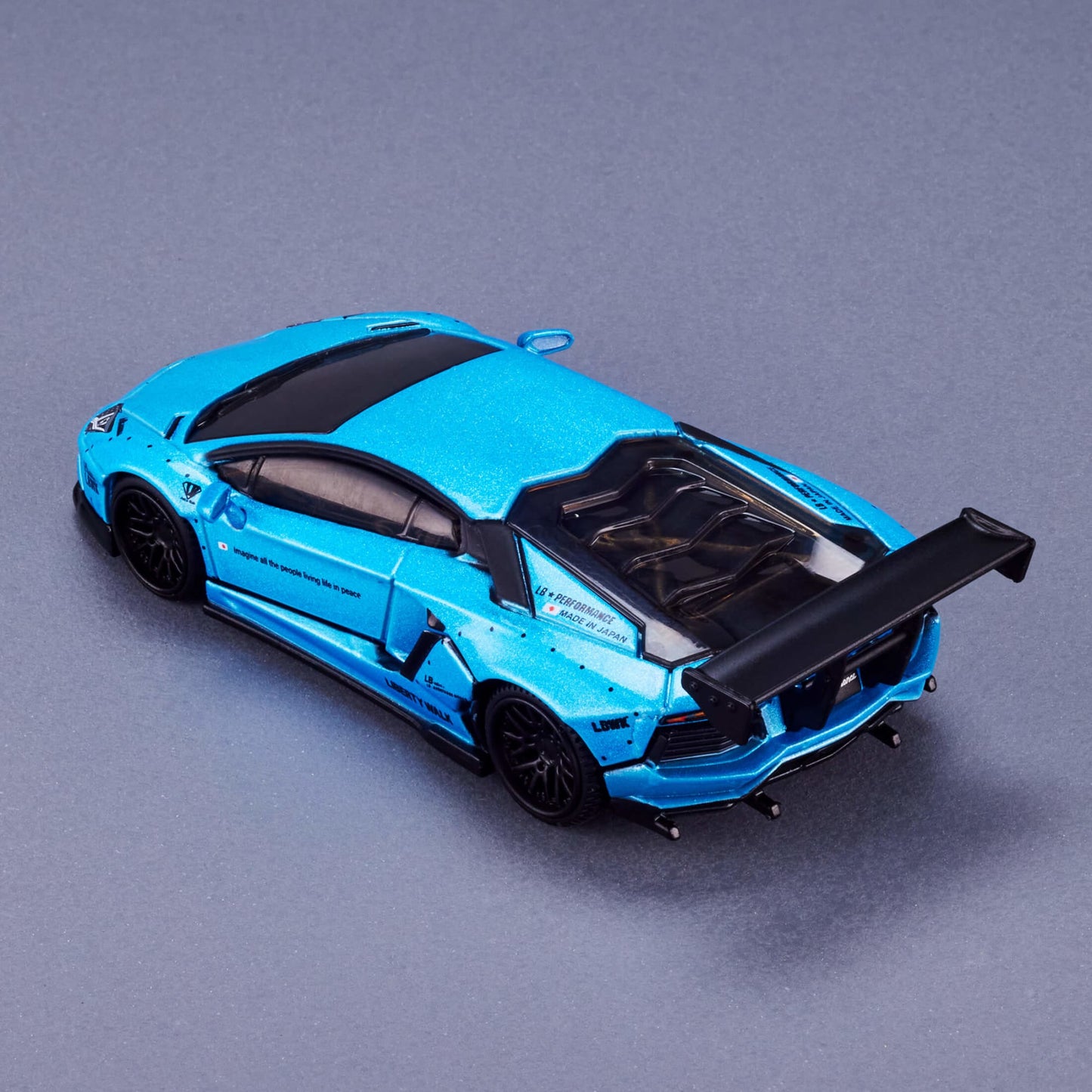 HOT WHEELS Elite 64 Series LBWK Lamborghini Aventador LP 700-4