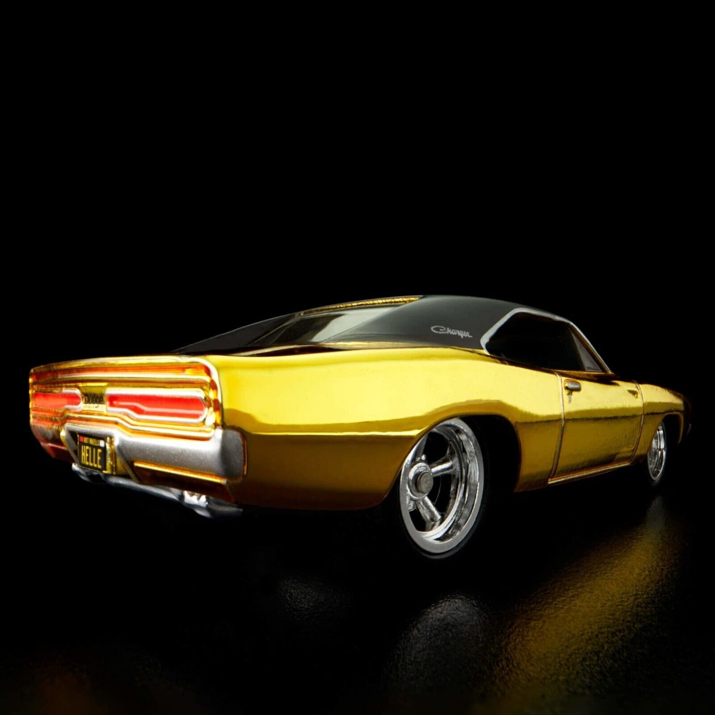 Hot Wheels Collectors RLC Exclusive 1969 Dodge Charger R/T GOLD