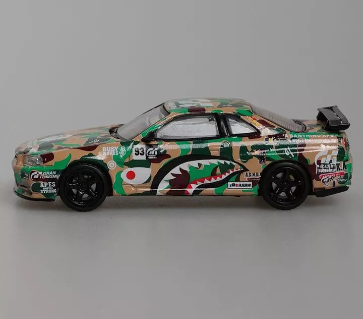 Stance Hunter 1/64 Skyline GT-R R34 Nismo Z-Tune camouflage