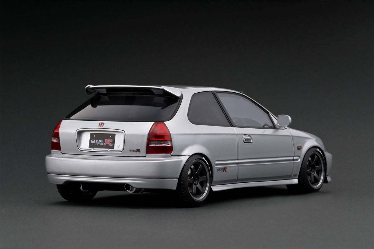 IGNITION MODEL 1/18 IG 2678 Honda CIVIC (EK9) Type R Silver