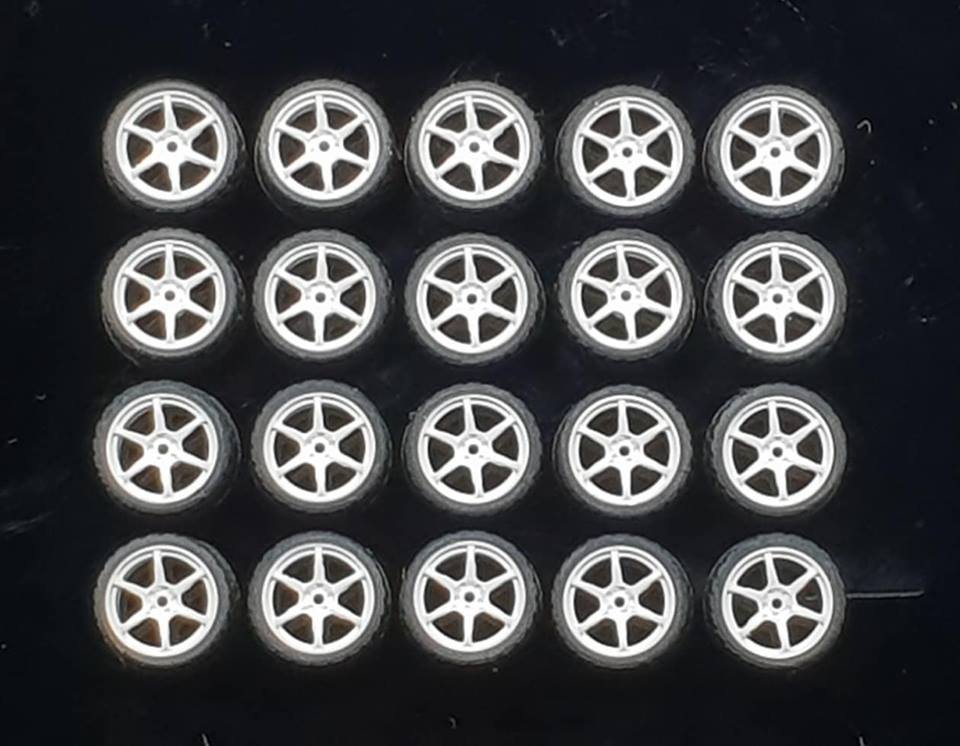 GARAGE 64 RUBBER WHEELS ** 6 Spoke ** 1:64 SCALE
