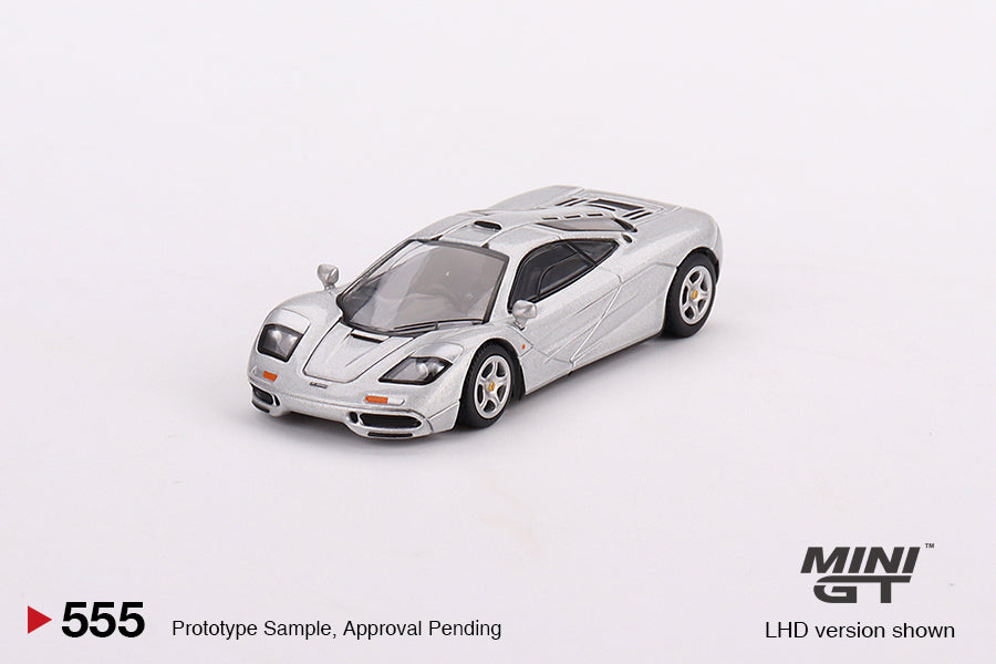 * PRE ORDER * MINI GT #555 1/64 McLaren F1 Magnesium Silver (LHD)