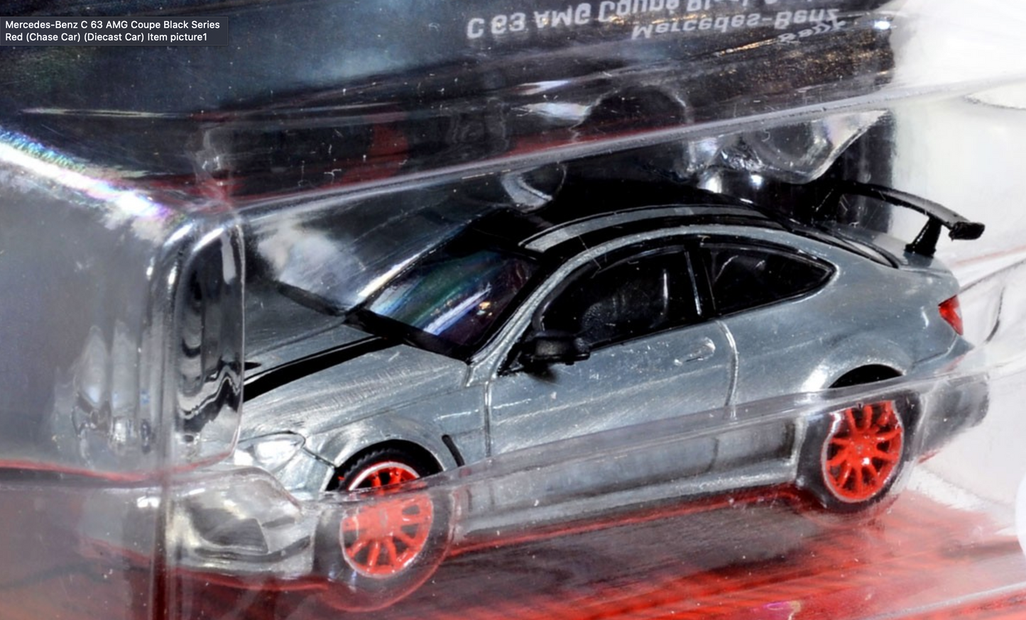 Tarmac Works 1:64 Mercedes-Benz C63 AMG Black Series (RED) CHASE
