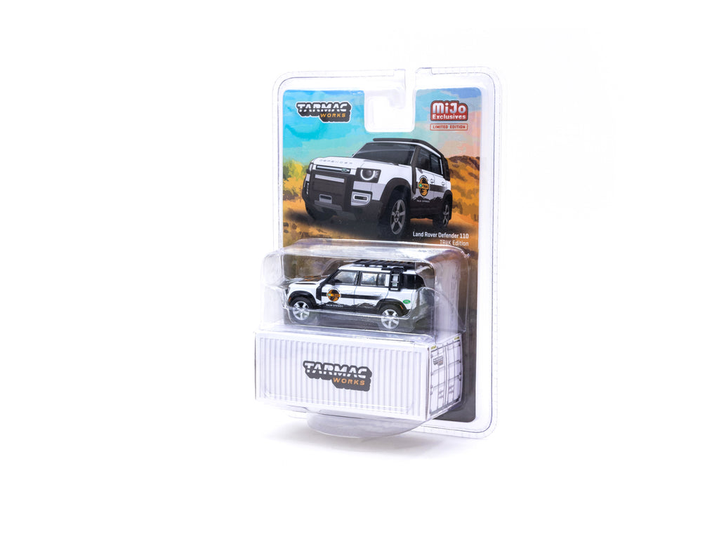 Tarmac Works 1/64 Land Rover Defender 110 TRēK Edition - GLOBAL64