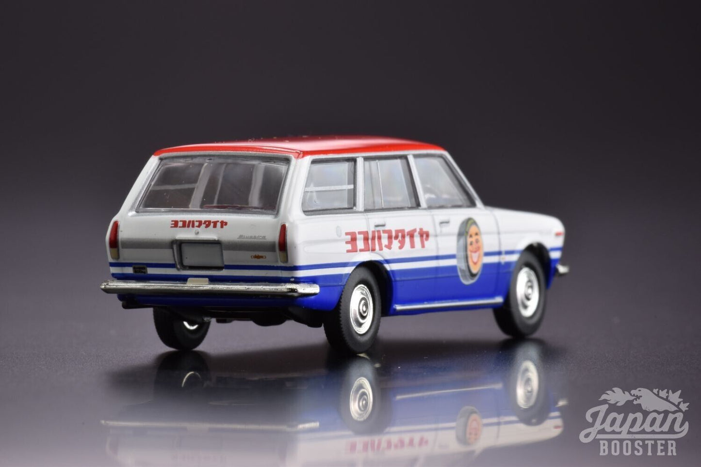 TOMICA LIMITED VINTAGE LV-81d 1/64 DATSUN BLUEBIRD VAN 1968 (Yokohama Tire)