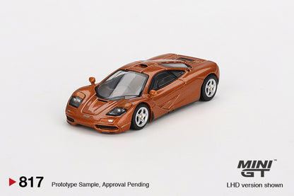 MINI GT #817 1/64 McLaren F1 Yquem