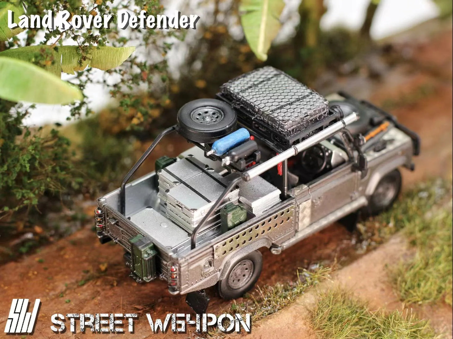 Street Weapon 1/64 Land Rover Defender Tomb Raider