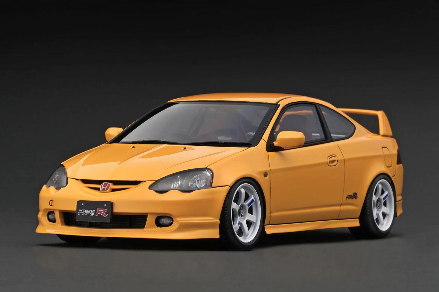 IGNITION MODEL 1/18 IG3328 Honda INTEGRA (DC5) TYPE R Yellow