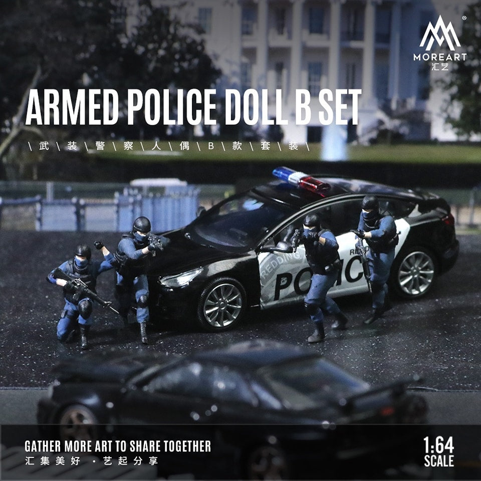 MoreArt 1/64 ARMED POLICE DOLL SET B