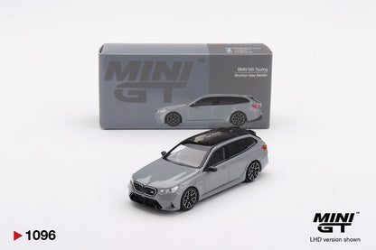 MINI GT #1096 1/64 BMW M5 Touring Brooklyn Grey Metallic (RHD)