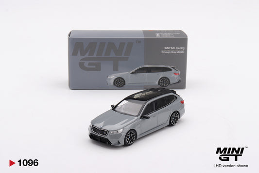 MINI GT #1096 1/64 BMW M5 Touring Brooklyn Grey Metallic (RHD)