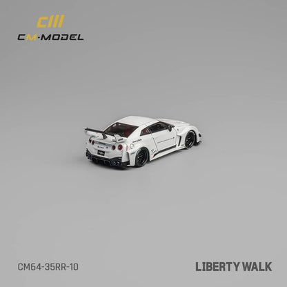 CM Model 1/64  NISSAN GT-R R35 Super Silhouette 35GT-RR 3.0 White Color